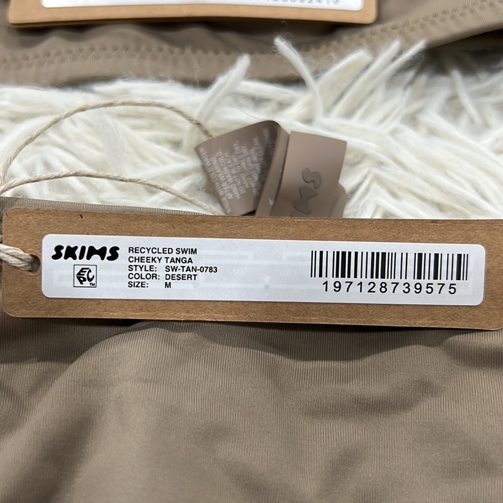 SKMS set SWIM BANDEAU BIKINI TOP and  CHEEKY TANGA  BOTTOM in SET - Picture 9 of 10